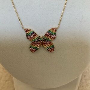 STUNNING SYDNEY EVAN LARGE RAINBOW 14K GOLD BUTTERFLY PENDANT NECKLACE
